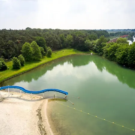 Glamping Limburg 豪华帐篷 Oostrum (Limburg)